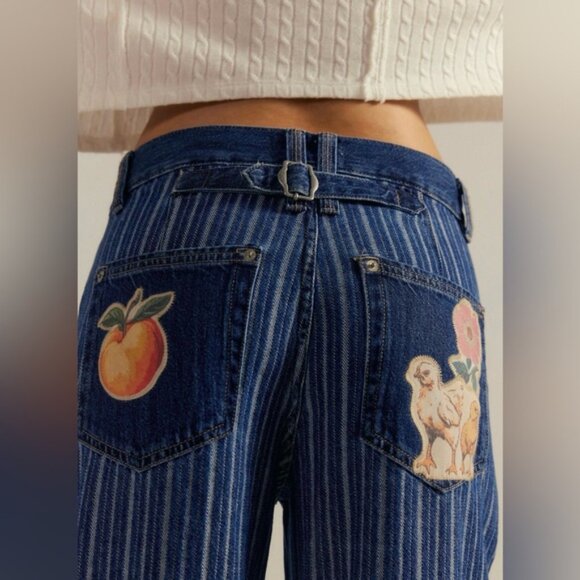 NWT We The Free Farm To Peach Jeans~ Barnyard Blue 🐥 🍑 - Picture 5 of 10